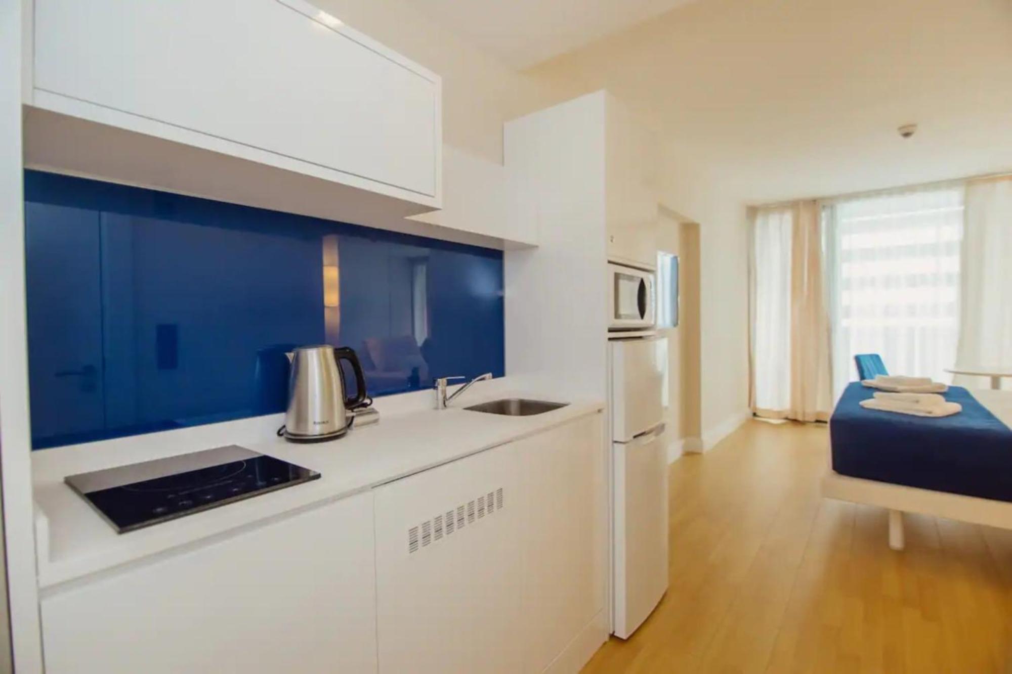 Relax And Unwind Premier Sea View Aparthotel In Batoumi Extérieur photo